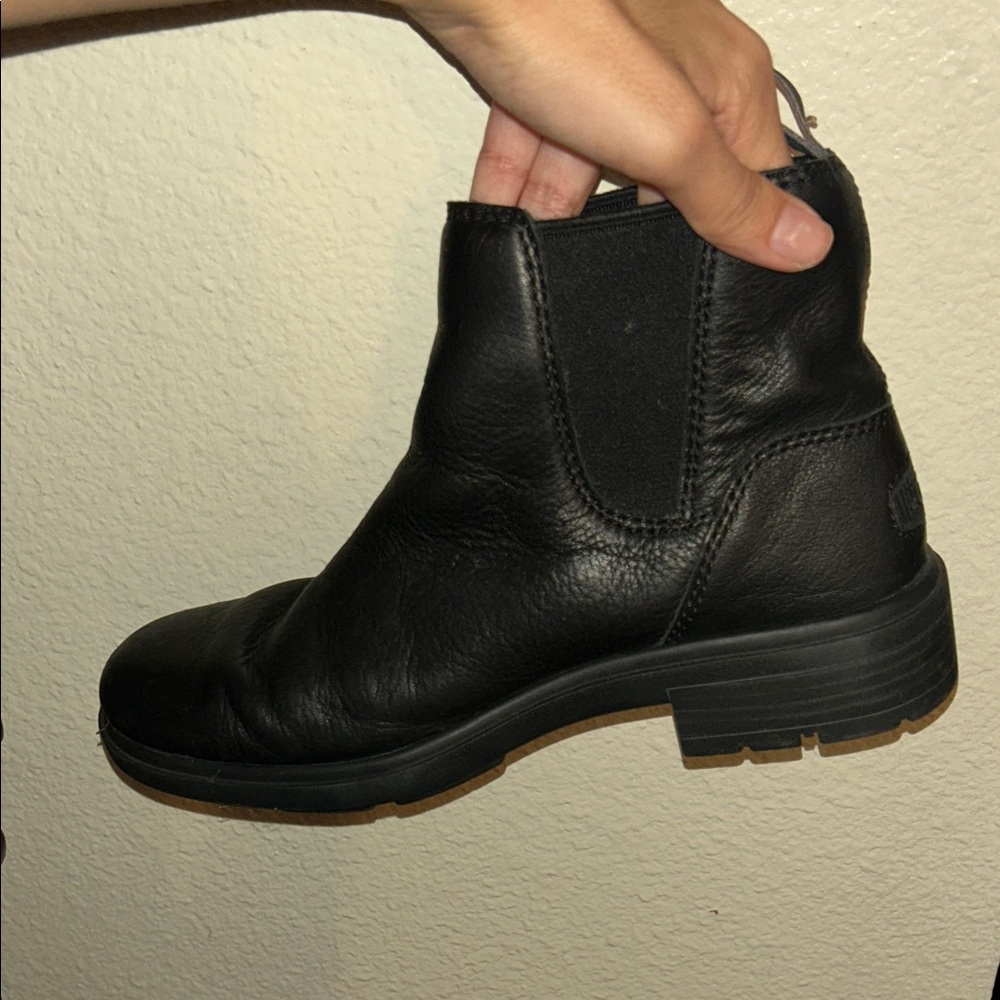 UGG Black Chelsea rain boots